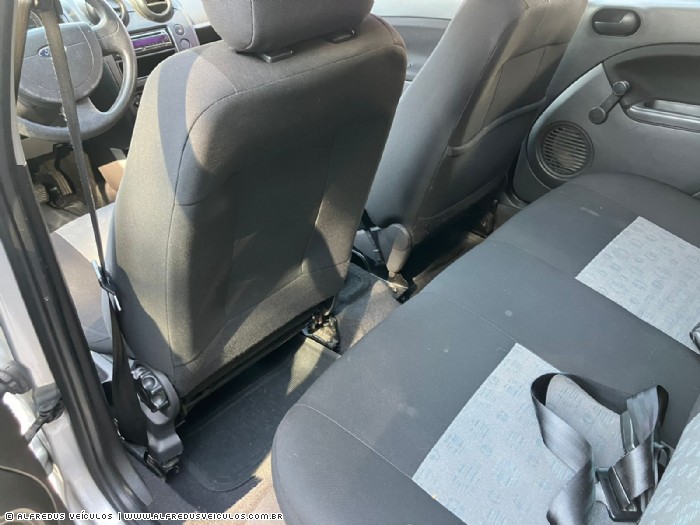 Ford FIESTA 1.0  2010/2011